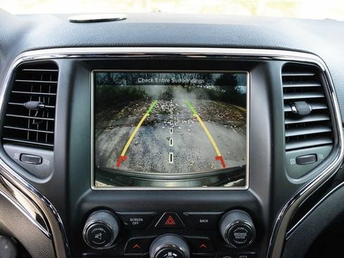 Used 2016 Jeep Grand Cherokee Limited 75th Anniversary image 45