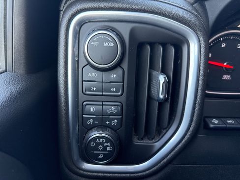 Used 2022 Chevrolet Silverado 3500 High Country w/ Z71 Off-Road Package image 37