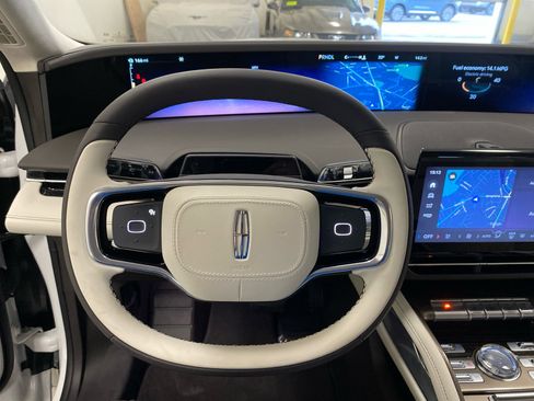 New 2026 Lincoln Nautilus Black Label AWD/4WD image 18
