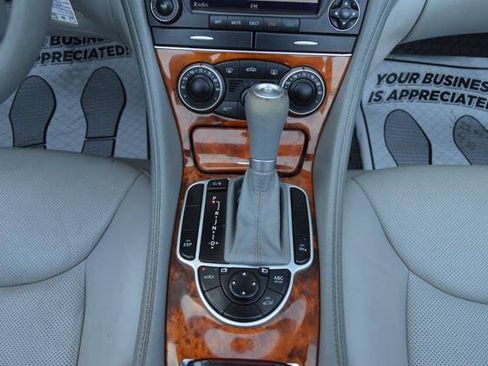 Used 2005 Mercedes-Benz SL 500 image 25