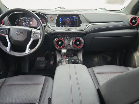 Used 2019 Chevrolet Blazer RS FWD image 3