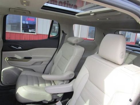 Used 2019 GMC Acadia Denali w/ Technology Package image 16