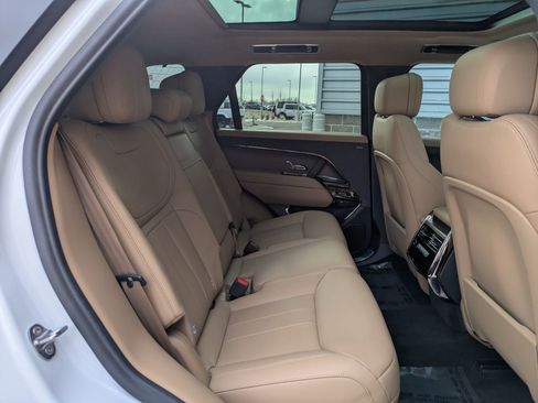 Certified 2024 Land Rover Range Rover Sport SE image 29