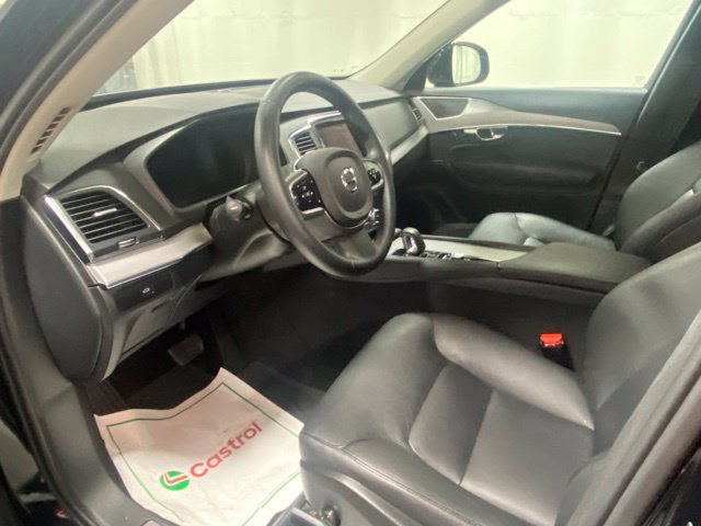 Used 2024 Volvo XC90 B5 Core w/ Climate Package AWD/4WD image 10