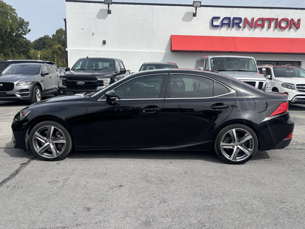 Used 2017 Lexus IS 200t w/ Navigation System Package RWD image 4