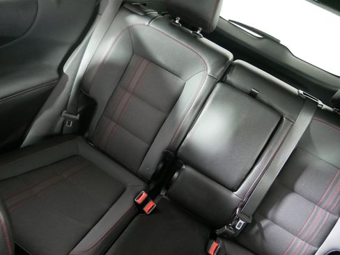 Used 2023 Chevrolet Equinox RS AWD/4WD image 12