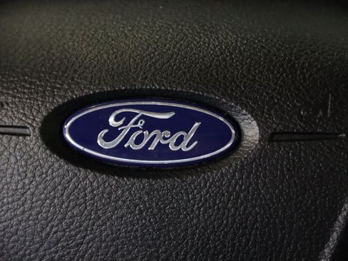Used 2019 Ford Transit Connect XLT FWD image 15