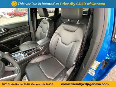 Used 2026 Jeep Compass Limited AWD/4WD image 11