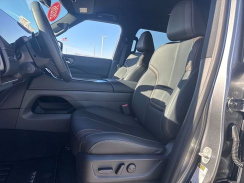 New 2026 Nissan Armada SL w/ Captain's Chari Seat Package image 21