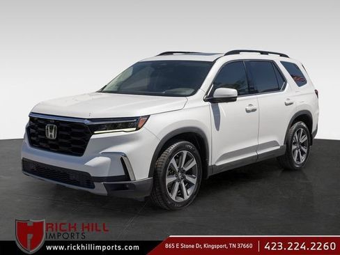 Used 2023 Honda Pilot Elite image 1