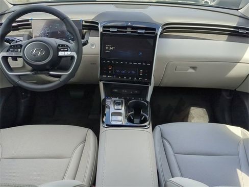 Used 2024 Hyundai Tucson Limited image 14