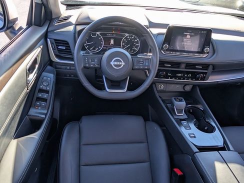 Certified 2023 Nissan Rogue SV w/ SV Premium B Package image 13