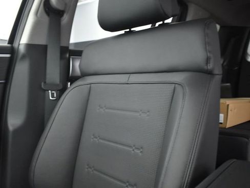 Used 2025 Hyundai Santa Fe Limited FWD image 11