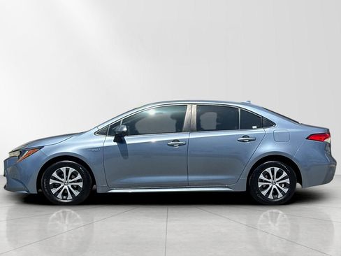 Used 2020 Toyota Corolla LE w/ Carpet Mat Package (TMS) image 7