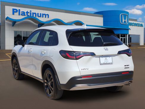 Certified 2026 Honda HR-V Sport image 5