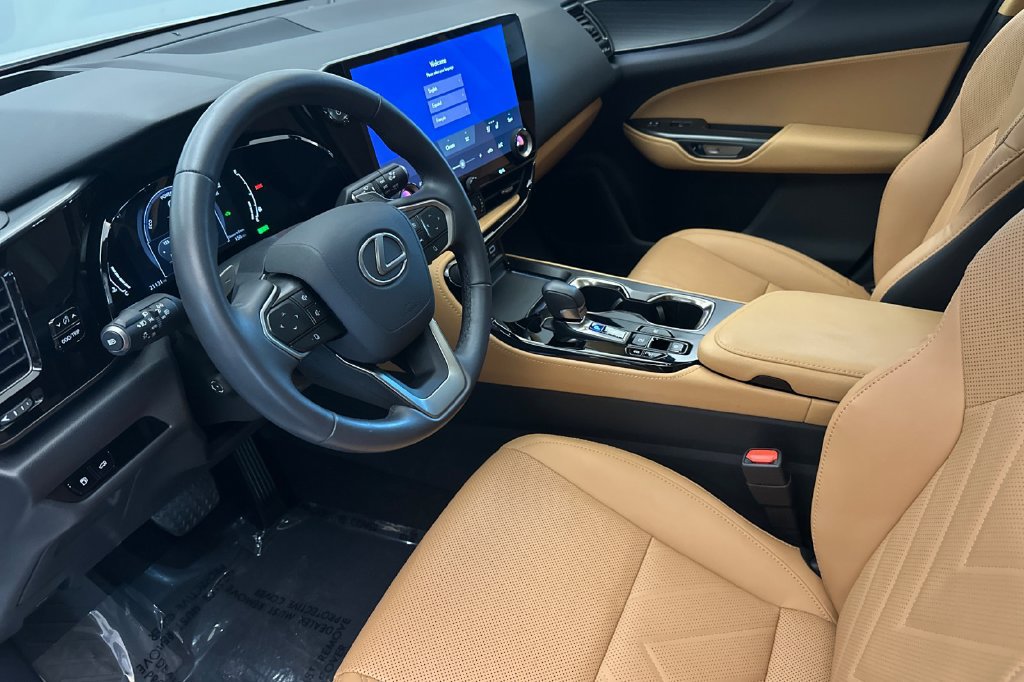 Certified 2025 Lexus NX 350h AWD w/ Rear Seat Package image 10