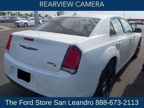 Used 2022 Chrysler 300 S image 6