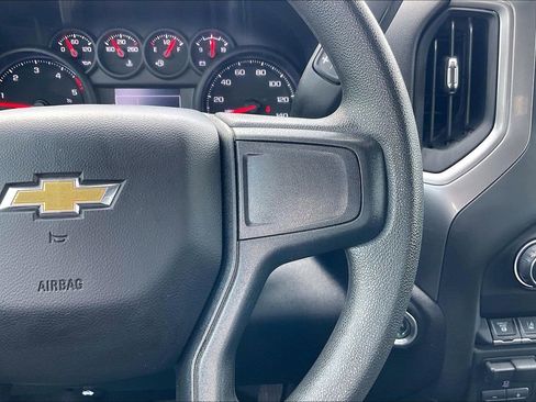 Used 2024 Chevrolet Silverado 2500 Custom w/ Custom Value Package AWD/4WD image 11