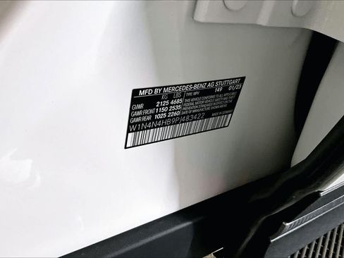 Certified 2023 Mercedes-Benz GLA 250 4MATIC image 30