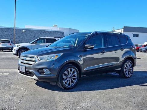 Certified 2017 Ford Escape Titanium image 3