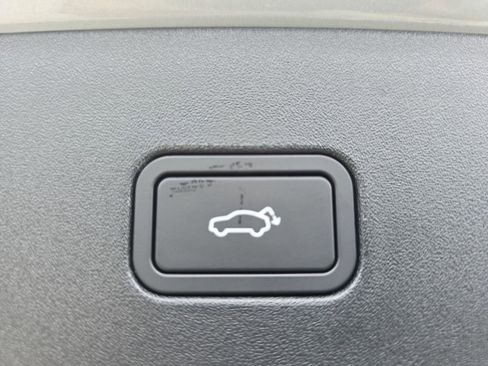 New 2026 Volvo EX30 Cross Country Ultra image 21