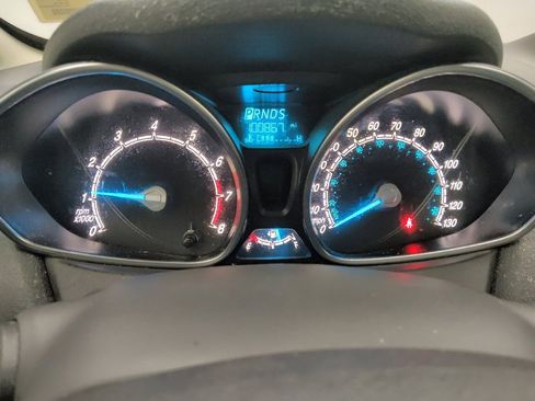 Used 2015 Ford Fiesta SE w/ Equipment Group 201A image 23