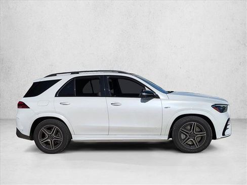 Certified 2025 Mercedes-Benz GLE 53 AMG 4MATIC image 4