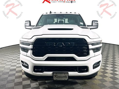 New 2026 RAM 2500 Limited image 2
