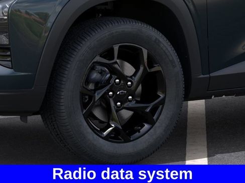 New 2026 Chevrolet Trax LT w/ Driver Confidence Package FWD image 10
