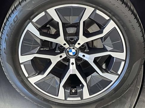Used 2025 BMW X3 xDrive30i w/ Premium Package AWD/4WD image 12