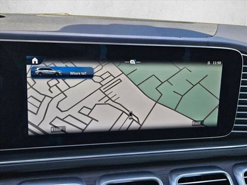 New 2026 Mercedes-Benz GLS 580 4MATIC image 11