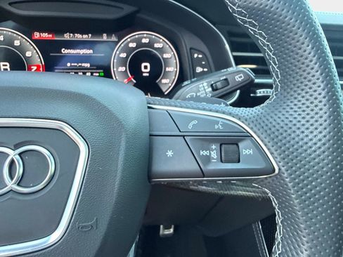 Used 2023 Audi SQ7 Prestige w/ Sport Package image 29