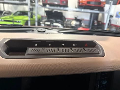 Used 2023 Ford Bronco Wildtrak AWD/4WD image 78