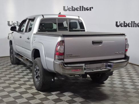 Used 2012 Toyota Tacoma 4x4 Double Cab w/ SR5 Pkg image 5