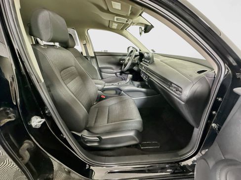 Used 2025 Honda HR-V LX image 28