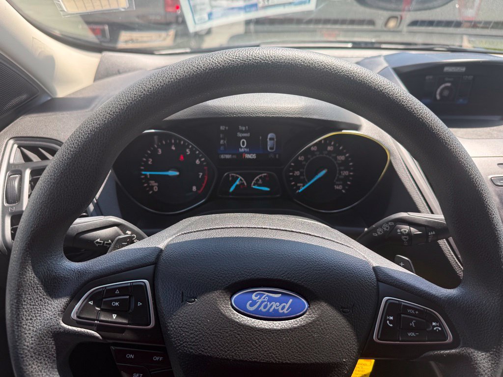 Used 2017 Ford Escape SE AWD/4WD image 20