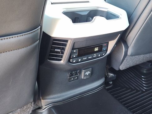 Used 2024 Toyota Sequoia Capstone image 39