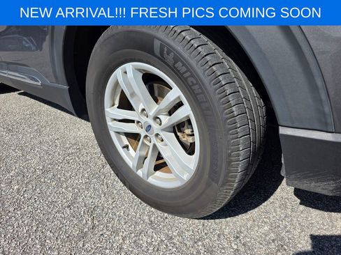 Used 2021 Ford Explorer XLT w/ Equipment Group 202A RWD image 7