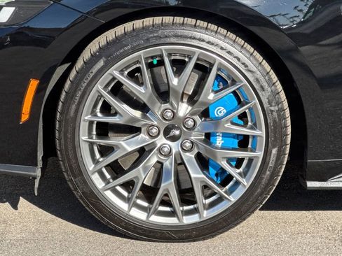 Used 2024 Ford Mustang GT Premium image 31