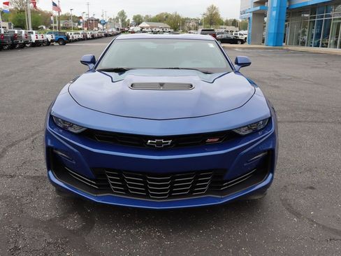 Used 2020 Chevrolet Camaro SS RWD image 26