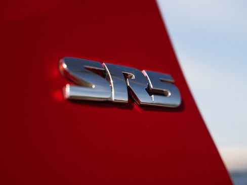 Used 2019 Toyota Tacoma SR5 RWD image 18