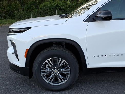 New 2026 Chevrolet Traverse LT AWD/4WD image 8