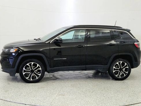Used 2022 Jeep Compass Limited image 4