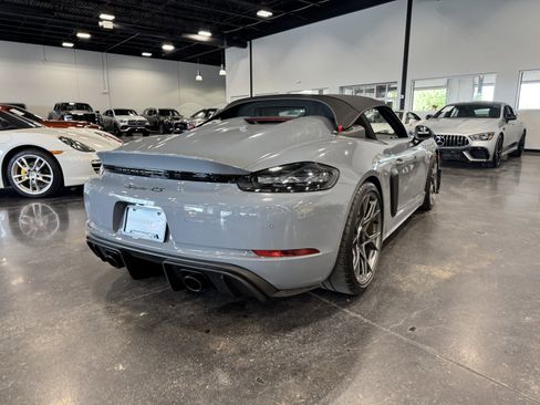 Used 2025 Porsche 718 Boxster Spyder RS w/ Chrono Package RWD image 3