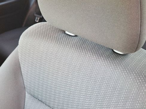 Certified 2018 Honda HR-V LX image 14