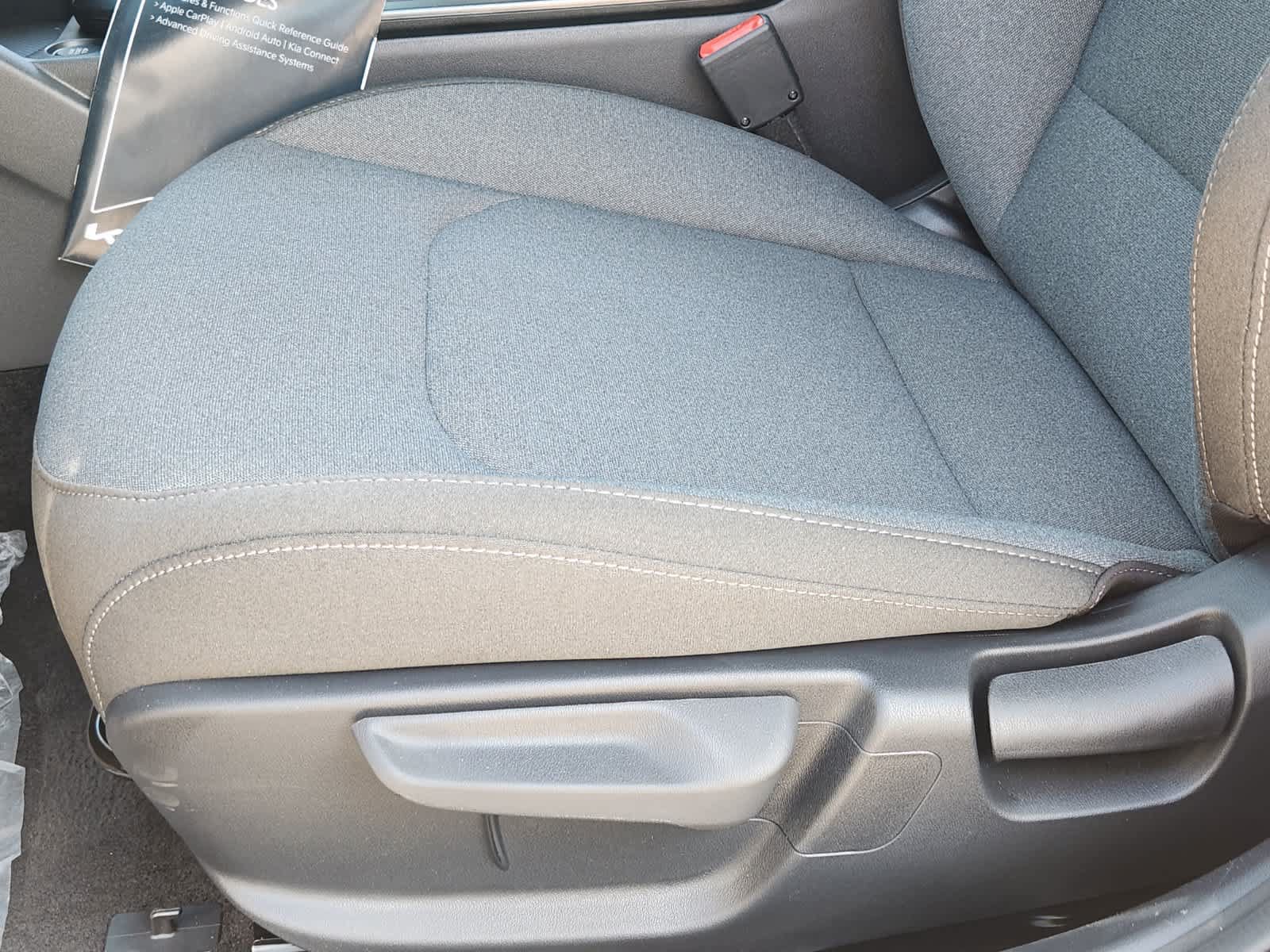 Certified 2025 Kia K4 FWD image 20