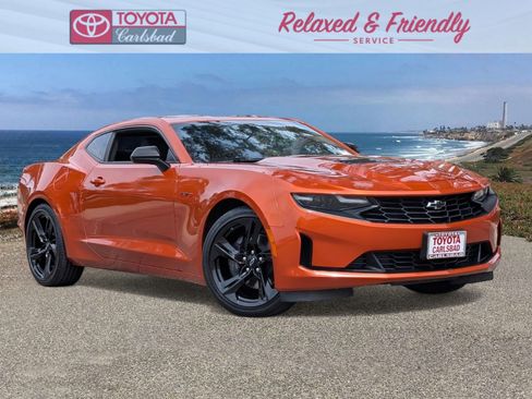 Used 2022 Chevrolet Camaro LT RWD image 1