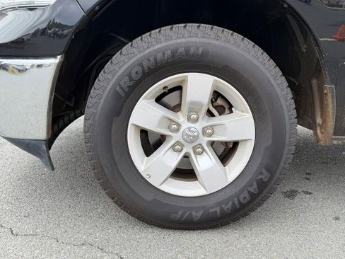 Used 2024 RAM 1500 Classic SLT AWD/4WD image 10
