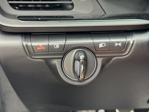 Used 2024 Porsche 911 Carrera T image 19