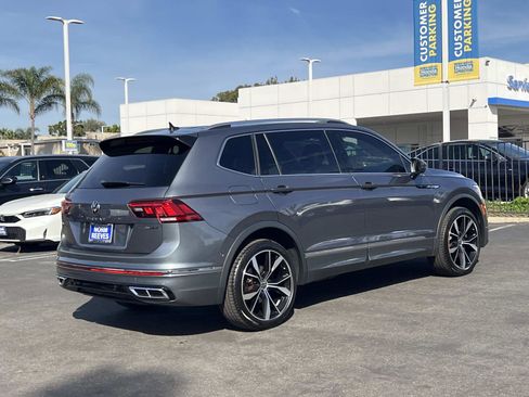 Used 2022 Volkswagen Tiguan SEL R-Line image 29
